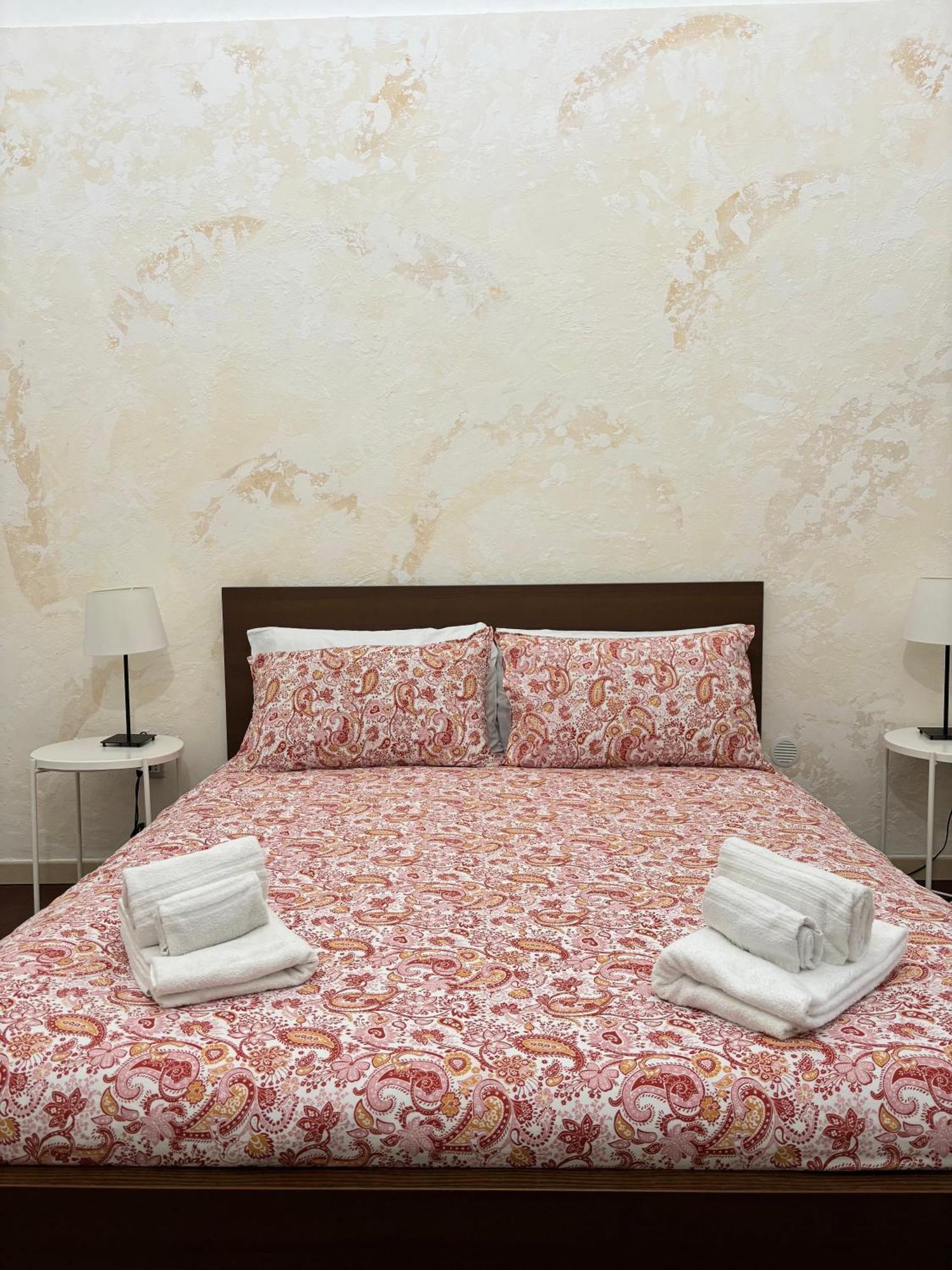 Il Teatro Rooms Катанія Екстер'єр фото