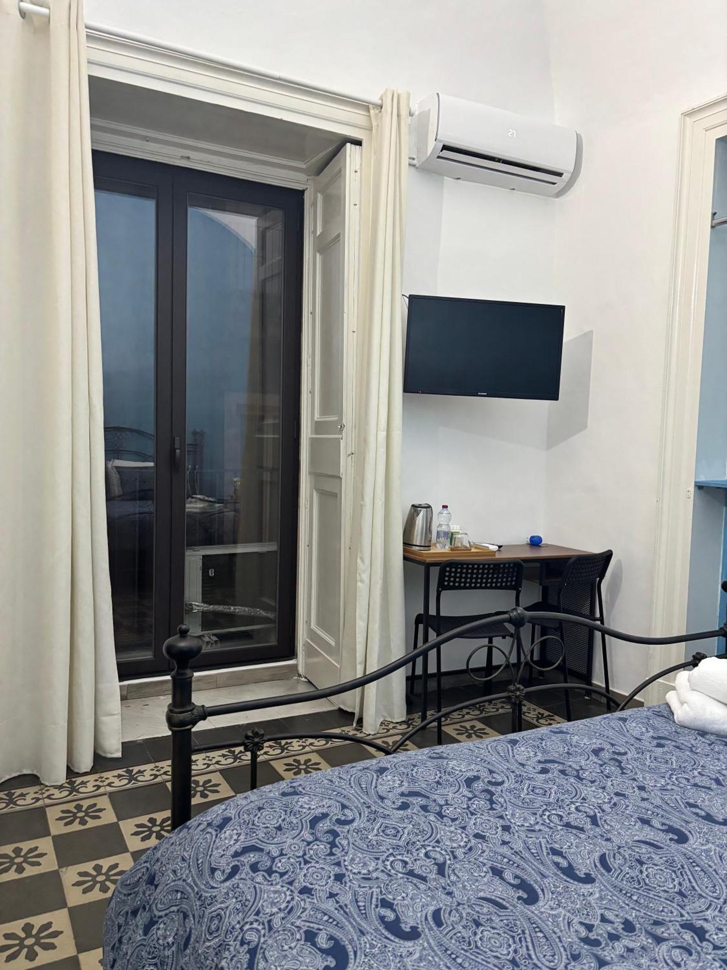 Il Teatro Rooms Катанія Екстер'єр фото