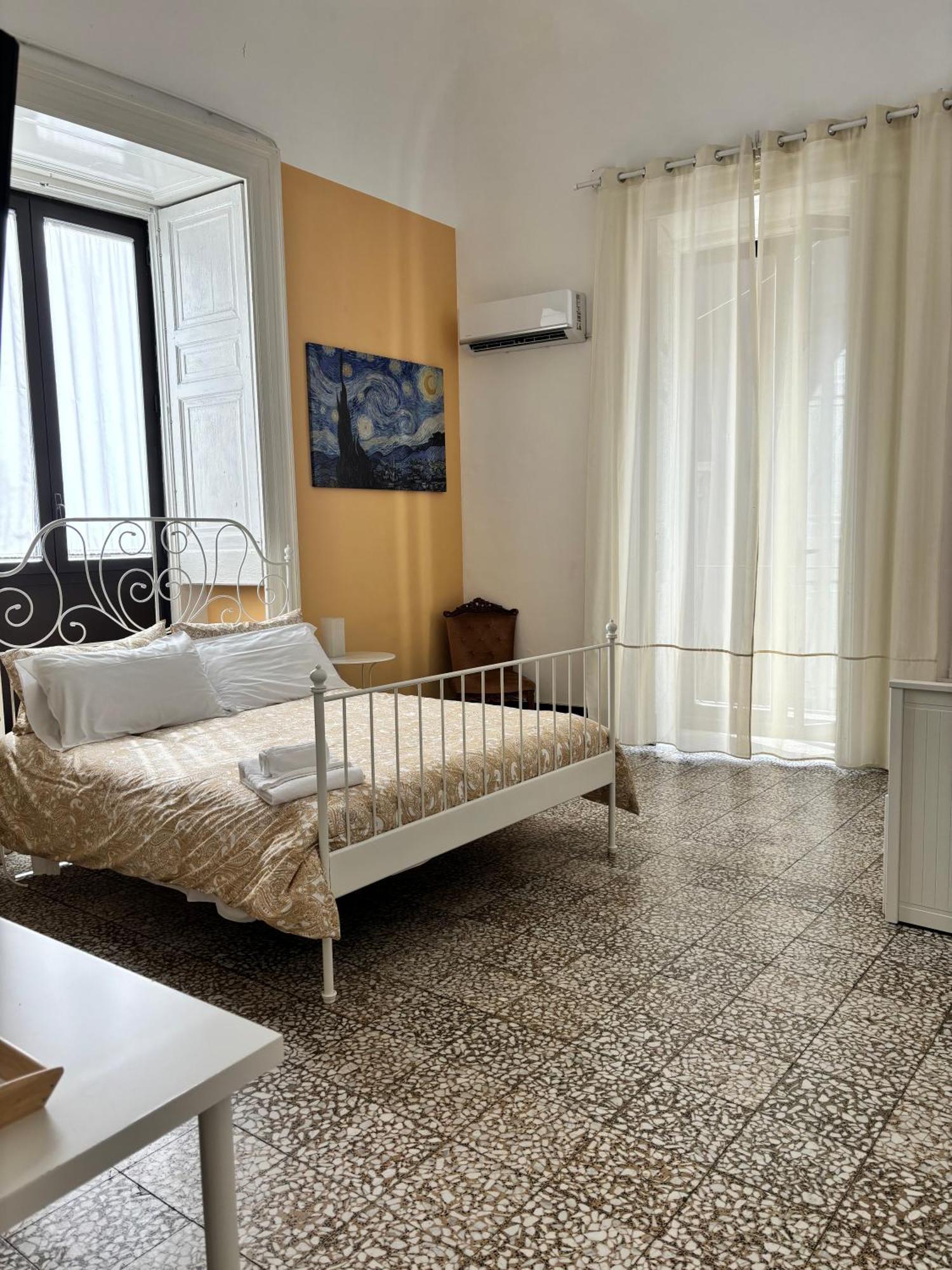 Il Teatro Rooms Катанія Екстер'єр фото