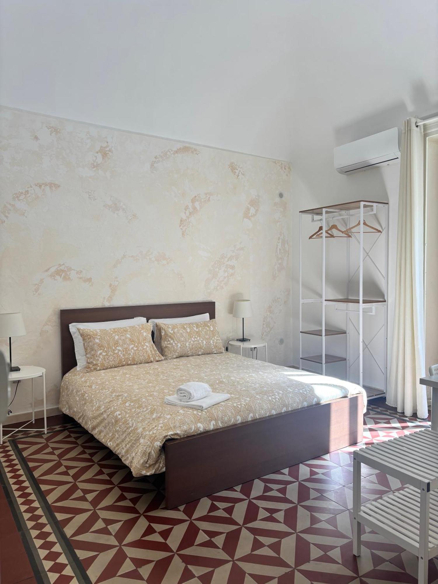 Il Teatro Rooms Катанія Екстер'єр фото