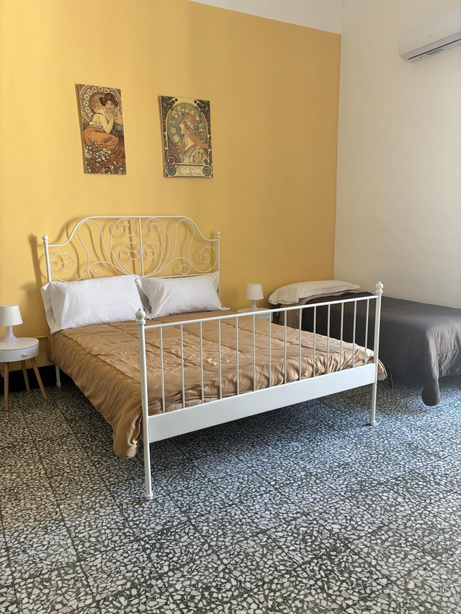 Il Teatro Rooms Катанія Екстер'єр фото